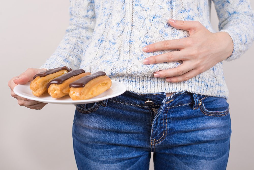 Divertikulito dieta: Maisto produktai, kurių reikia valgyti, veiksmingumas, apribojimai